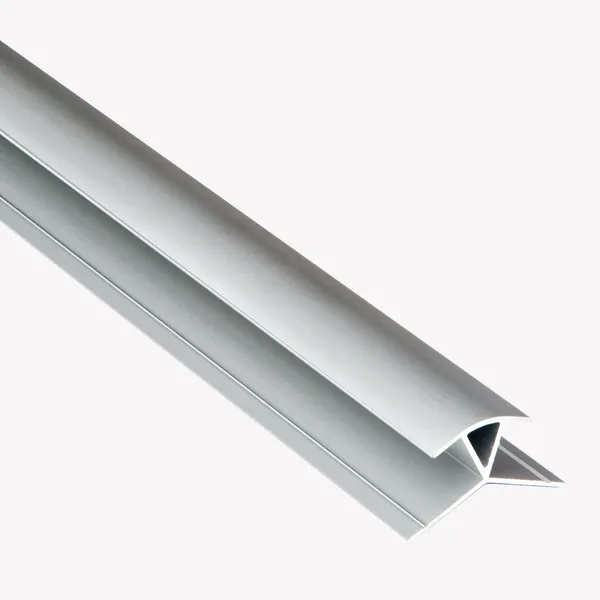 HJØRNEPROFIL UTV 135GR ALU 240